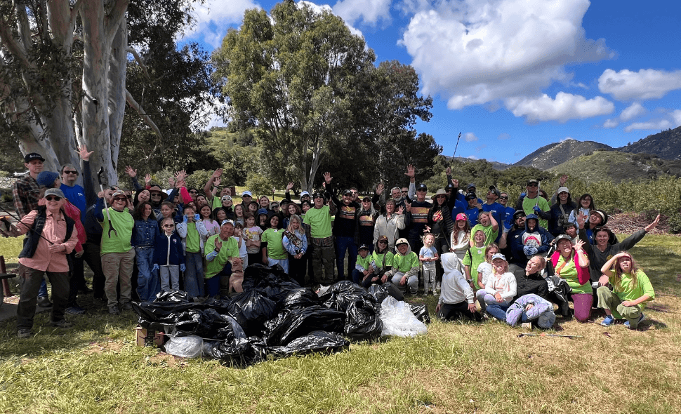 volunteers doing outdoor clean-up